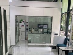 -顽皮家族宠物医院(浦东北园路分院)