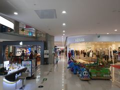 -万宝财富商业广场