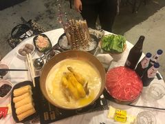 -鲜入围煮花胶鸡海鲜火锅