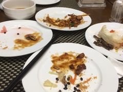 -山明水秀大饭店