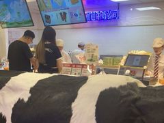 -红星前进面包牛奶公司(君太店)