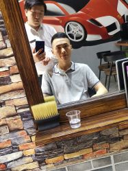 点击看大图 -首艺造型KM潮牌沙龙