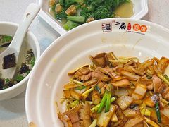 -二扁私房面馆(崂山路店)