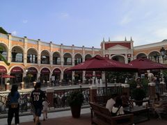 -佛罗伦萨小镇广佛名品奥特莱斯(疏港路店)