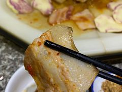 -宏宏无烟石板烧烤