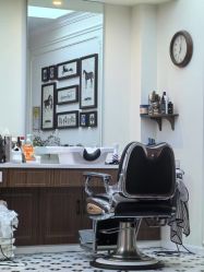 -理昂男士理发店 Barber shop