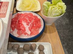 -三人行骨头王火锅(长寿店)