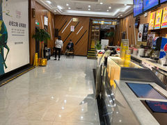 -大光明丽星VIP影城(昌里路杜比全景声店)
