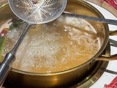 -牛人日志·鲜牛肉骨汤火锅(万科里瑧店)