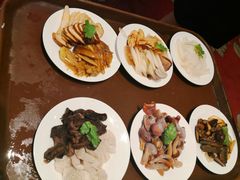 -天宜隆蘑菇宴火锅(石景山旗舰店)