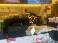 -桂桂茶(赤峰站店)