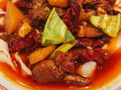 大盘鸡拌面-金莹丸子汤清真(朝外SOHO店)