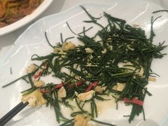 -民族手抓羊肉馆·滩羊手抓·烤全羊