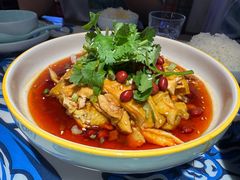 川流不息口水鸡-川流不息·地道川菜·小龙虾(新松江路店)