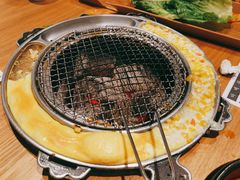 -青瓦炭韩潮烤肉(花园道店)