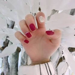 -初颜品佑肌肤管理