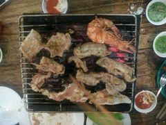 android_upload_pic-Hue Ngon Restaurant