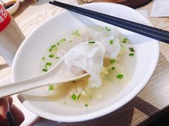 鸡汤馄饨-鸡鸣汤包(复地活力广场店)