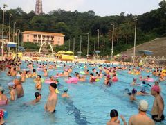 android_upload_pic-越秀山游泳场