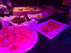 -温莎KTV(珠江路店)