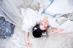 点击看大图 -九月鹰飞汉服摄影工作室