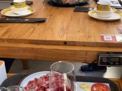 -毛辣果·贵州红酸汤牛肉火锅(西单店)