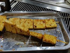 千页豆腐-内蒙古海拉尔烤羊腿·烤全羊·烧烤