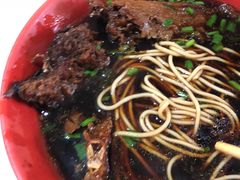 -小龙大肉面馆