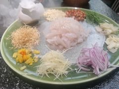 -得意咚瓜·顺德鱼生·冬瓜火锅(深圳首店)