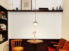 -Café Monson