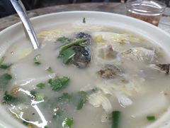 鱼头豆腐汤-阳江河堤老牌曾记美食
