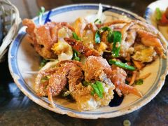 -Cuc Gach Quan Restaurant