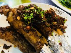 手撕羊腿-克拉玛依新疆餐厅