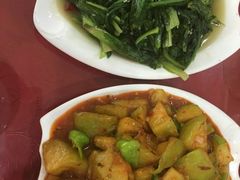 -穆豪麦蒸碗羊羔肉