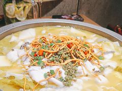 -山城外·非遗酸菜鱼(蜀都万达店)