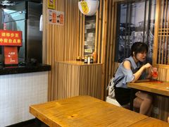 大堂-八婆婆烧仙草(中山路店)