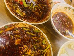 -杨三孃跷脚牛肉(中粮鸿云悦街店)