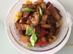 -天天向上素食餐厅(五台山店)
