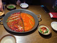 -萍姐火锅·公路夜市(打浦桥日月光店)