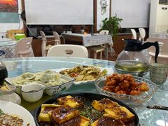 -天天向上素食餐厅(五台山店)