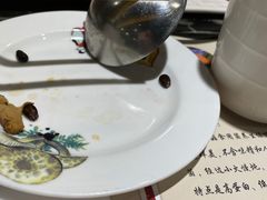 -何鲜菇火锅(大营盘店)