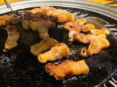 -唯成•韩国炭火烤肉 유성고기