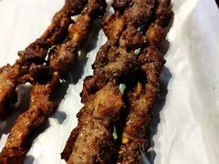 -马路牙子地桌烤肉(工体店)