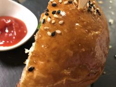 -HIGH FIVE哈福手工汉堡(桂林路店)