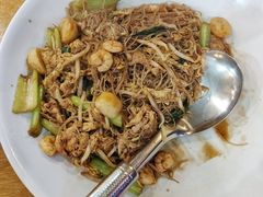 -大树下海鲜饭店
