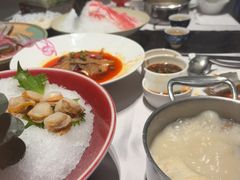-红鼎豆捞·非遗鲍皇汤火锅(宝丰路店)