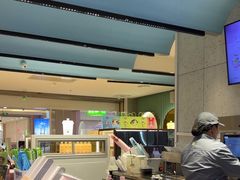 -奈雪的茶(亨特国际广场店)