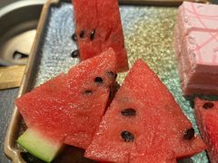 -铭牛烧肉·和牛海鲜自助(高新月牙湖店)