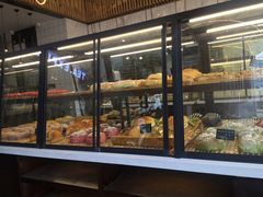 面包甜点陈列柜-萃茶师(琅西店)