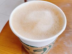 中杯燕麦拿铁-星巴克(新达汇三林店)